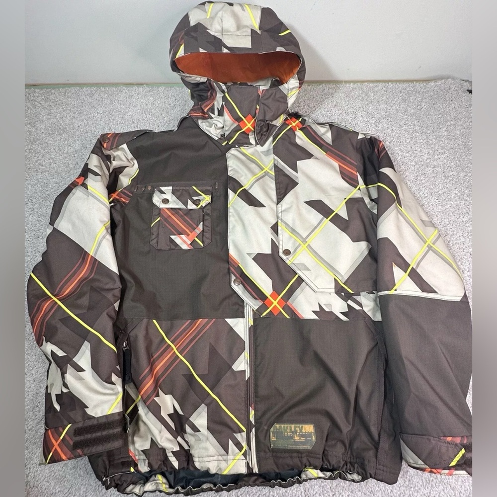 Vintage Y2K Oakley Men’s Small Battalion Hooded Snowboard Ski Tactical Jacket